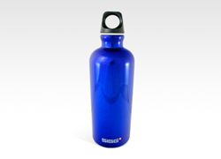 SIGG トラベラー 0.6L　ダークブルー