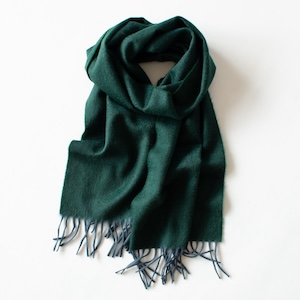 プレゼントに、軽くて暖かいカシミヤのマフラー・ストール